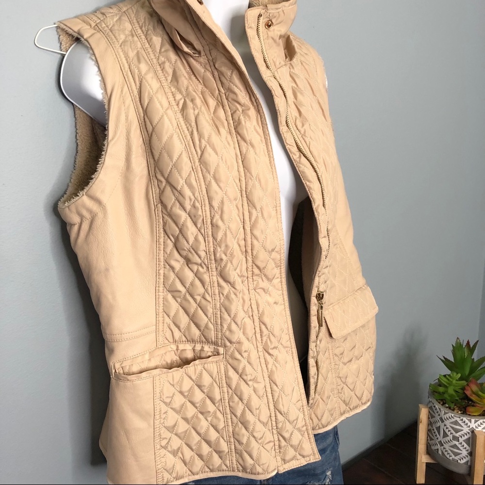 Daisy Shell Vest Large